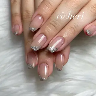 ミディアム ネイル richeri beautyのネイルデザイン