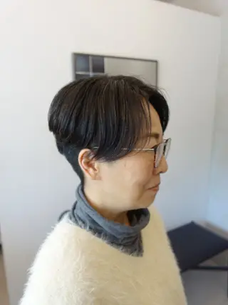 パーマ unfeigned02所属・おーした /カットモデル伏見栄のヘアスタイル