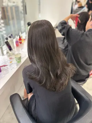 ロング カラー ブリーチなし透明感 ×縮毛矯正🤍ユウのヘアスタイル