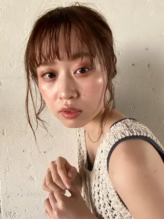 ロング カラー 角岡 真帆のヘアスタイル