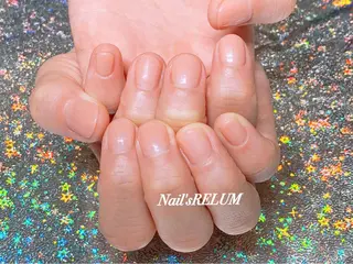 ネイル THECOLORS所属・近貞 莉奈のネイルデザイン