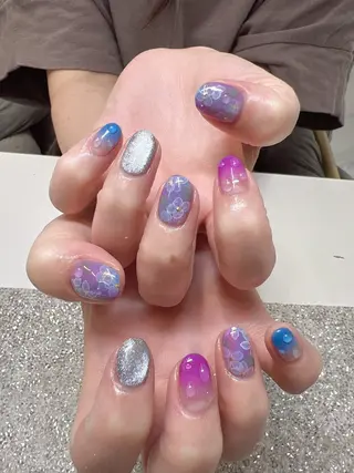 ネイル Guarendo錦糸町店所属・ガレンドウ 白澤 愛子のネイルデザイン