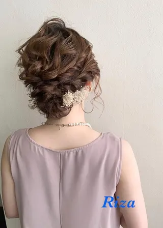 ヘアアレンジ HAIR MAKE Riza所属・谷口 弥生のヘアスタイル
