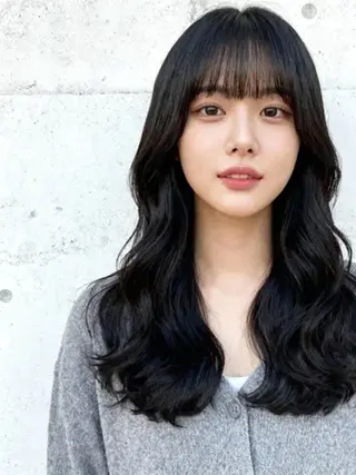 セミロング カラー 韓国レイヤーカット 🫧大阪梅田レイヤーのヘアスタイル