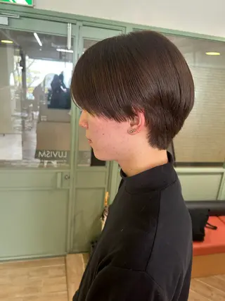 カラー ベージュ/ダブルカラ ー/新潟駅/青柳萌果のヘアスタイル