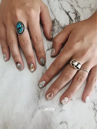 ネイル 🌞💜 KAORI 🌴のネイルデザイン