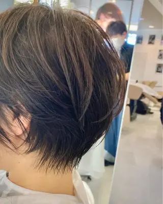 ショート Ms.CHARM【ミズチャーム】所属・韓国/レイヤーカット 顔周り/廣瀬達哉のヘアスタイル