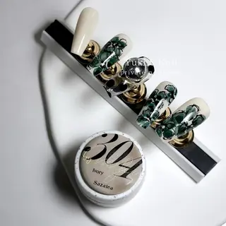 ロング Yuki S.Nailのネイルデザイン