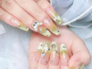 ネイル ✌🏻Kiiko ~のネイルデザイン