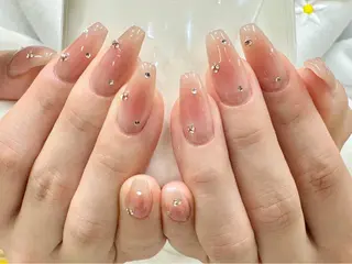 ネイル LE REVE Emiのネイルデザイン