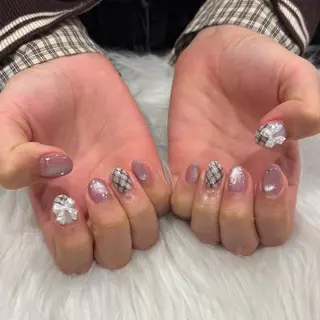 ネイル Nobody_ Reikaのネイルデザイン