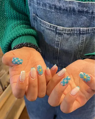 ネイル Nes.Nail所属・Miyagi Asamiのネイルデザイン