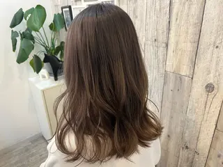 ミディアム ☺︎Ayaka ☺︎のヘアスタイル