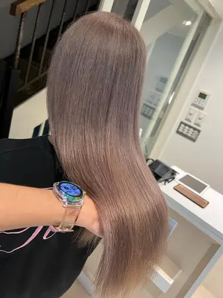 セミロング カラー ヘアアレンジ 🔥ハイトーンカラー ギャルNAOKI🔥のヘアスタイル