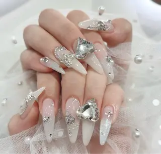 ネイル YK 美学院のネイルデザイン