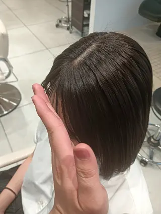 ミディアム 優 ／表参道のヘアスタイル