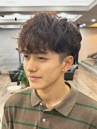 ショート カラー メンズ Kahuli hair Ulu 千葉店【カーフリヘア ウル】所属・TAISEI .のヘアスタイル