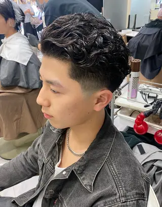 パーマ メンズ 🌴パーマオタク🌴 長谷川　諒佑🌈のヘアスタイル