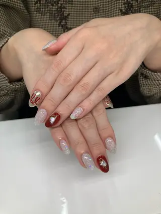 ネイル 佐々木 優花のネイルデザイン