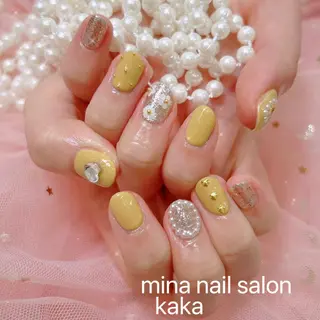 ネイル queens nailsalonのネイルデザイン