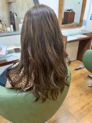 ミディアム march merryのヘアスタイル