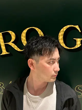 メンズ ヒロ銀座牛山 友晴のヘアスタイル