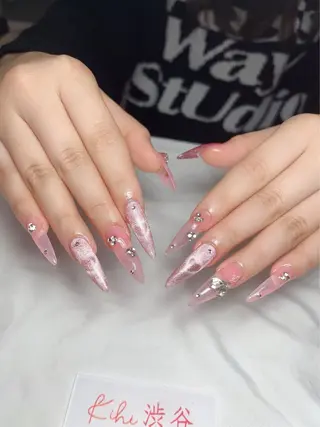 ネイル 💕鈴木ユリ パラジェル/オフ無料のネイルデザイン