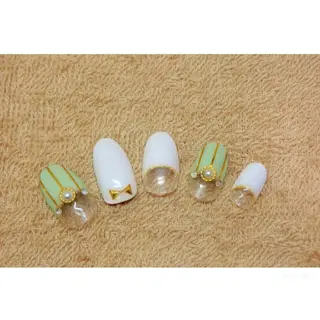 ネイル 痛ネイル/ワンホン/ フィルイン/長さだしのネイルデザイン