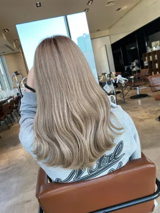 カラー 顔まわりの神様✨ 透明感カラー藤嶋秀幸のヘアスタイル