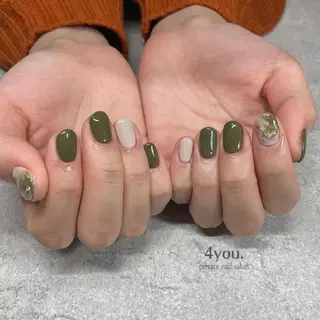 ネイル nail salon ４ｙｏｕ．のネイルデザイン