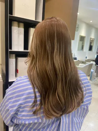 セミロング 🦋髪質改善🦋 眞井琴美のヘアスタイル