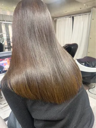 セミロング fee Ikumiのエステ・リラクイメージ