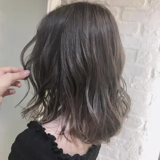 ミディアム カラー 加藤 あやみのヘアスタイル