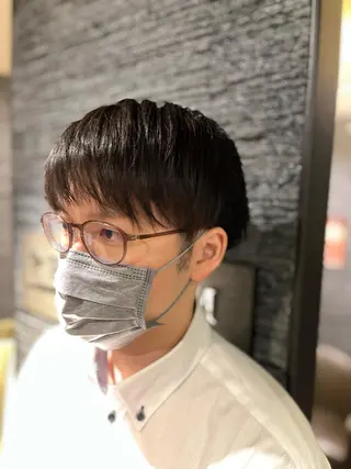 ミディアム ヒロ銀座バーバーショップ難波店所属・縮毛矯正/パーマ 宮河 惇💈のヘアスタイル