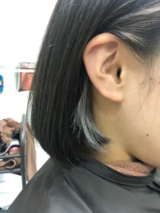 ショート カラー Zina 難波所属・YUDA 湯田のヘアスタイル