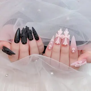 ネイル ラクロレ ハナ︎🌼のネイルデザイン