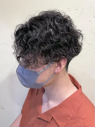 ショート パーマ メンズ メンズ特化/パーマ指 名No.1/百瀬太郎のヘアスタイル