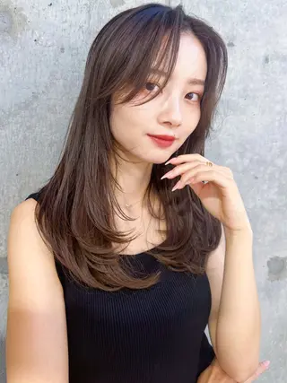 セミロング カラー 新宿/韓国風レイヤー 髪質改善/渋谷直樹のヘアスタイル