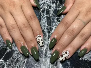 セミロング ネイル ✴︎ Delightのネイルデザイン