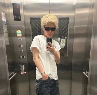 ショート カラー メンズ 平井 颯斗のヘアスタイル