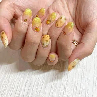 ネイル rokunana 佐野のネイルデザイン