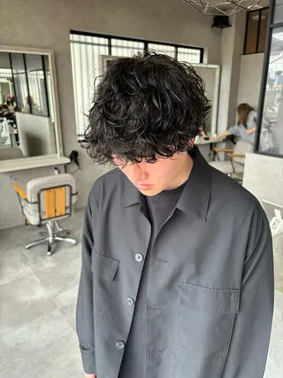 ショート パーマ メンズ 長谷川 湧のヘアスタイル