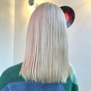 セミロング カラー ヘアアレンジ 🧨ブリーチー×ボブ レイヤー💎じゅえるのヘアスタイル