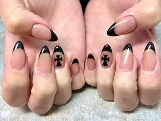 ネイル Queennail 北堀江megumiのネイルデザイン