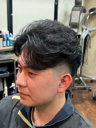 メンズ 奥田 勝亮のヘアスタイル