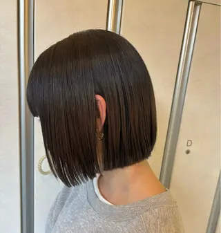 ショート Iris by artina 武蔵小杉店【イリス バイ アルティナ】所属・🎼レイヤー/顔周り カット/nene♬のヘアスタイル