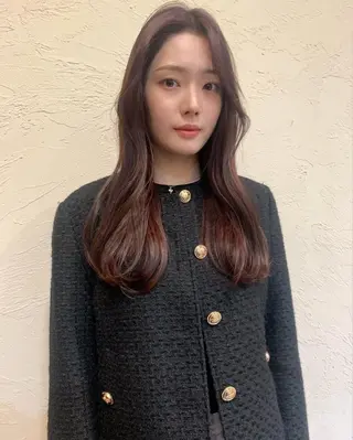 ロング 庄司 朱里のヘアスタイル