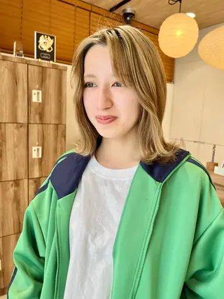 ショート Oasisgarden所属・レイヤー/ブリーチ MOMOのヘアスタイル