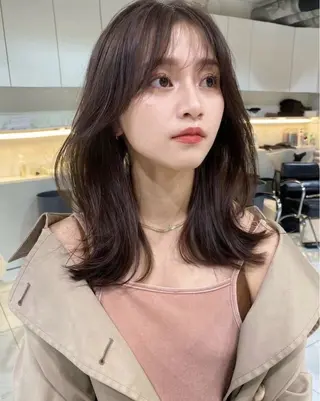 セミロング カラー 韓国/レイヤーカット 髪質改善特化のヘアスタイル