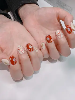 ネイル ネイルサロン トゥルースのネイルデザイン